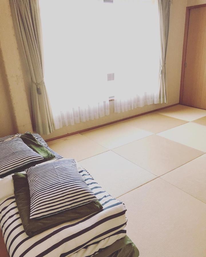 Guest House Yadokari Minamichita Extérieur photo